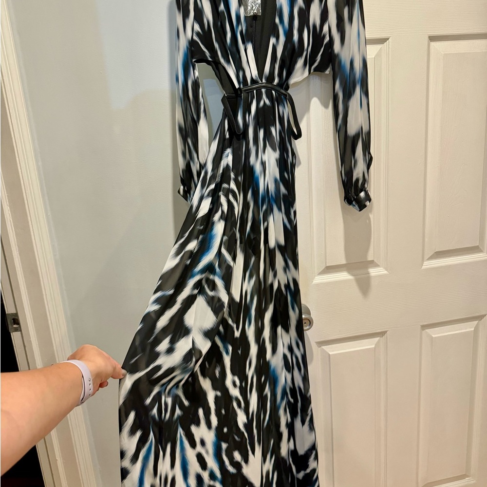 Bebe maxi dress